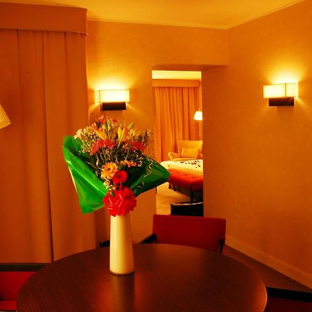 ハワード ジョンソン プラザ リゾート アンド カジノ マヨラスコ パラナ 部屋 写真 A suite at the hotel